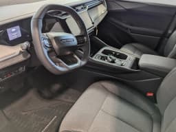Jeep Cherokee Laredo 4x4 2026 — side view