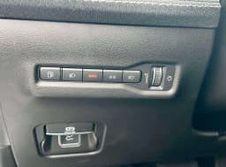 Jeep Cherokee Laredo 4x4 2026 — side view