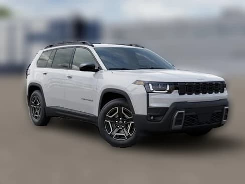 Jeep Cherokee Laredo 4x4 2026 — side view