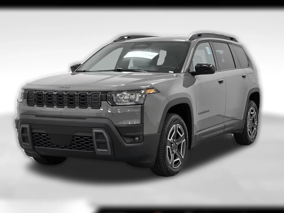 Jeep Cherokee Laredo 4x4 2026 — side view