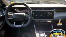Jeep Cherokee Limited 4x4 2026 — side view
