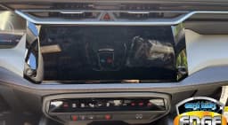 Jeep Cherokee Limited 4x4 2026 — side view