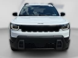 Jeep Cherokee Laredo 4x4 2026 — side view