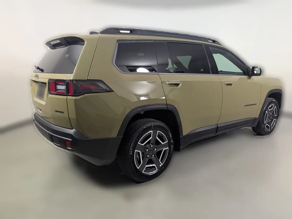 Jeep Cherokee Laredo 4x4 2026 — side view