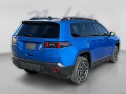 Jeep Cherokee Laredo 4x4 2026 — side view