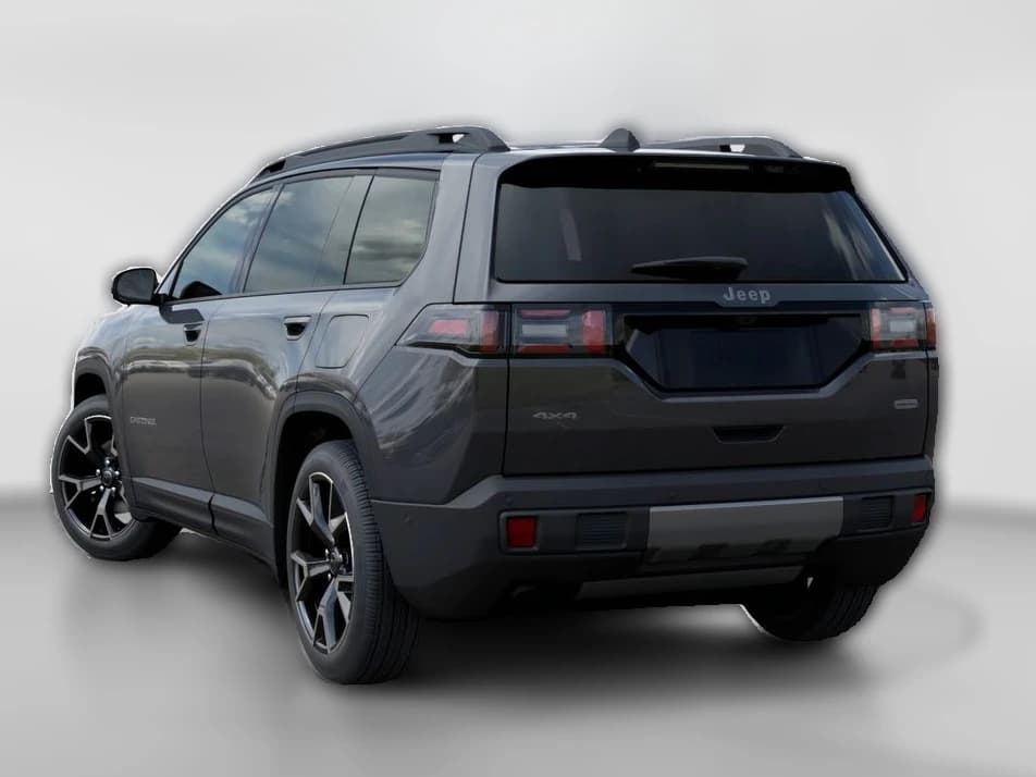 Jeep Cherokee Overland 4x4 2026 — side view