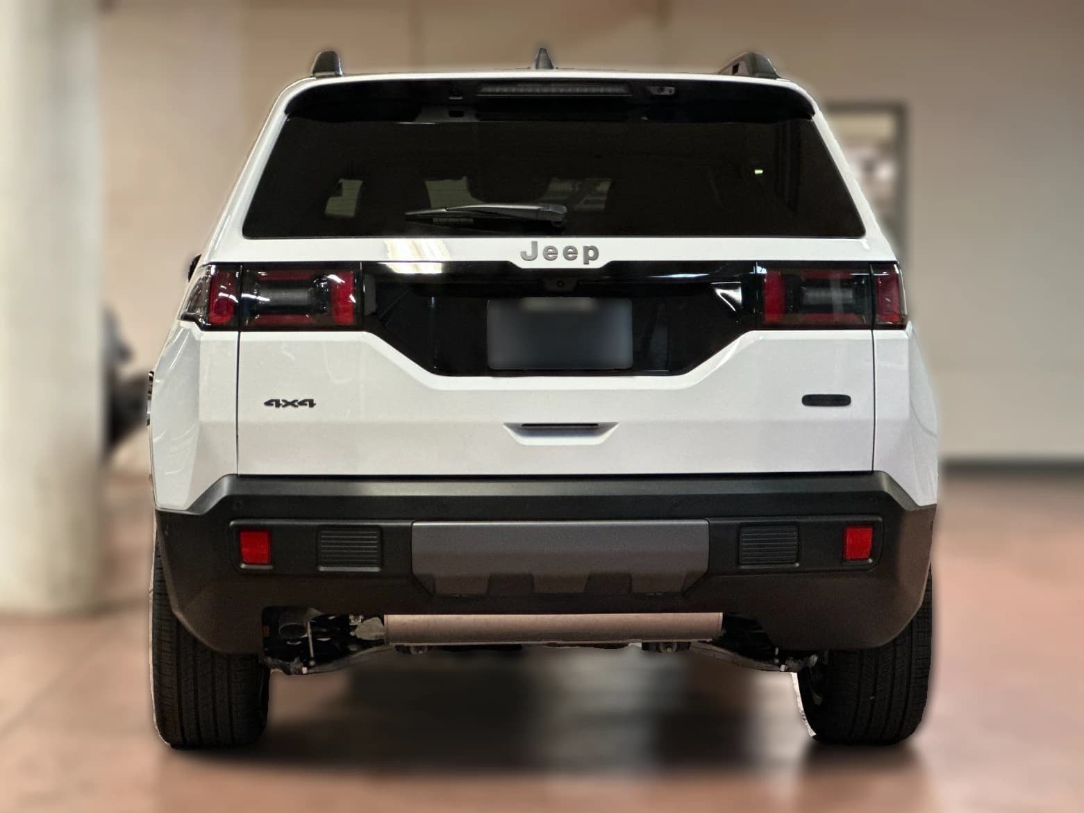 Jeep Cherokee Overland 4x4 2026 — side view