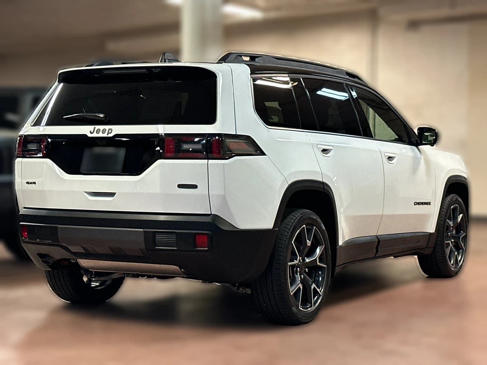 Jeep Cherokee Overland 4x4 2026 — side view