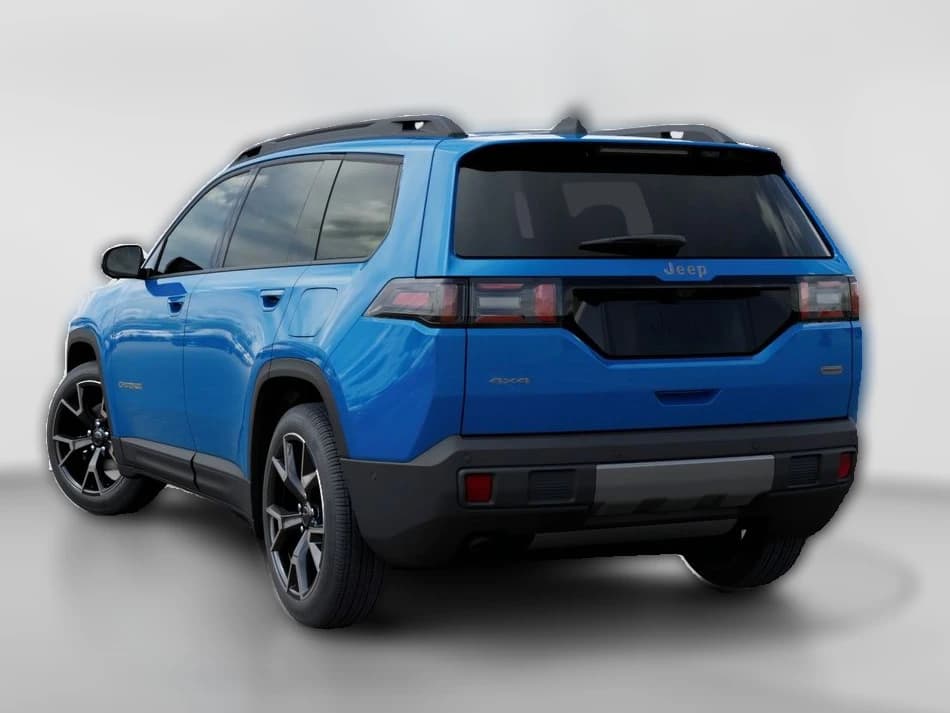 Jeep Cherokee Overland 4x4 2026 — side view