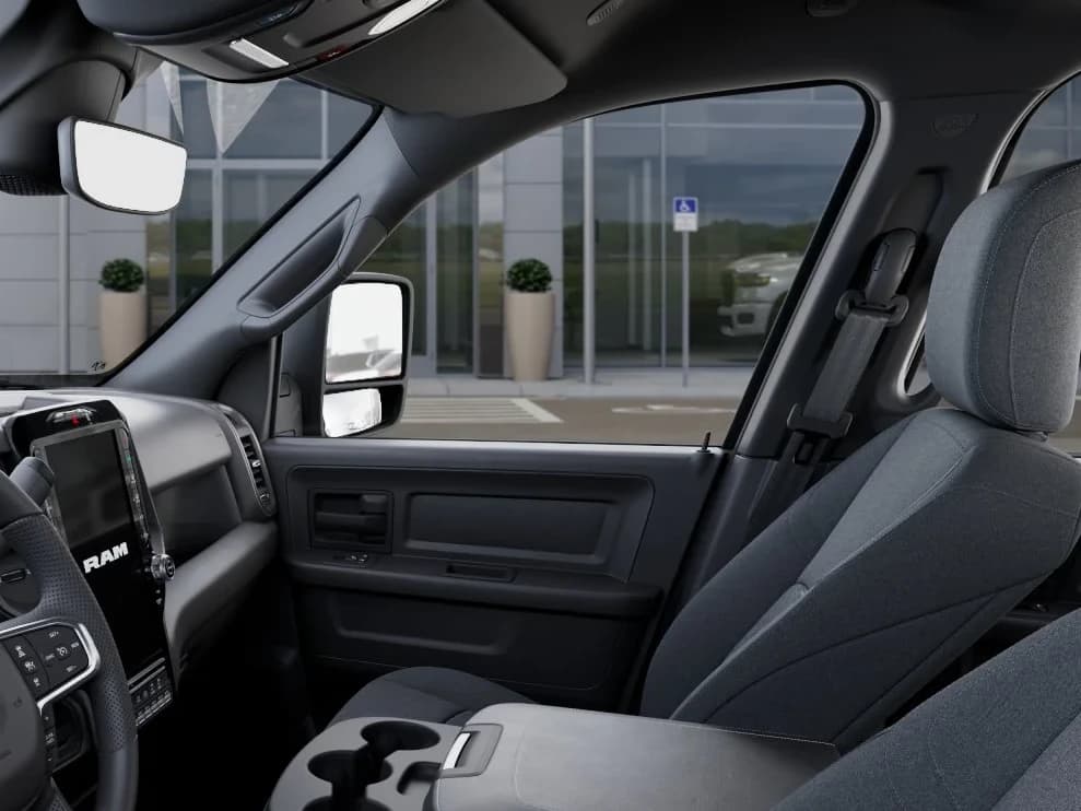 Ram 3500 Tradesman 4x2 Crew Cab 8' Box 2026 — side view