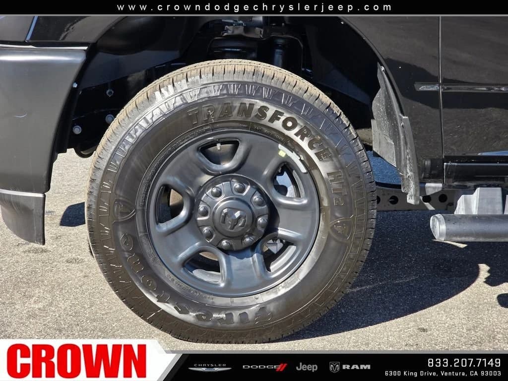 Ram 3500 Tradesman 4x4 Reg Cab 8' Box 2026 — side view