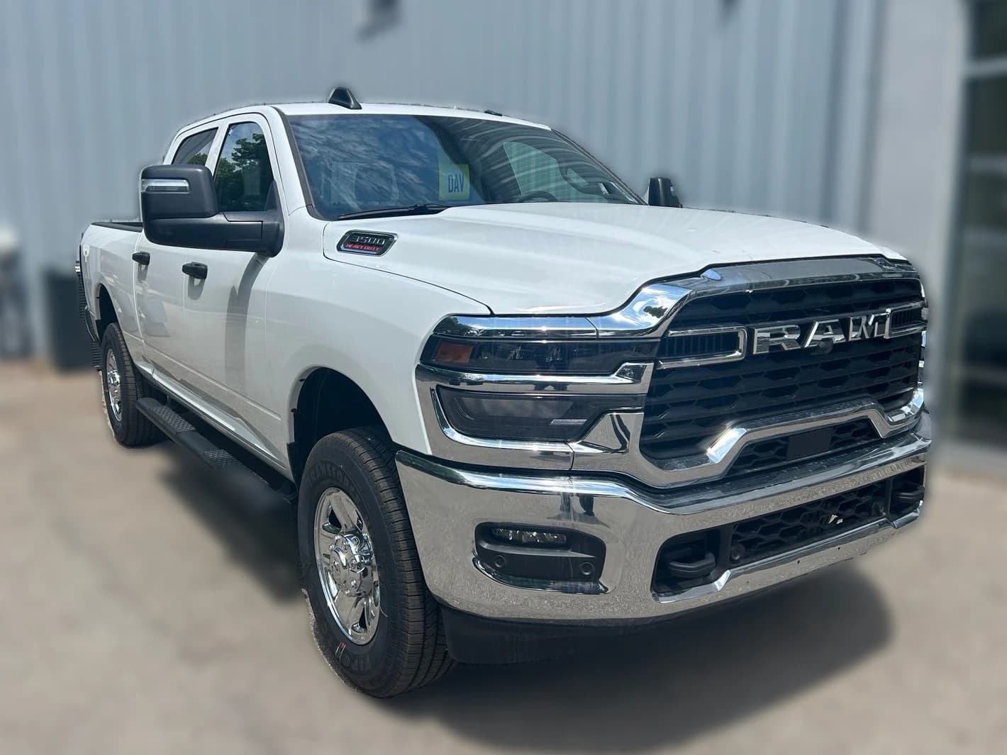 Ram 3500 Tradesman 4x4 Crew Cab 6'4" Box 2026 — side view