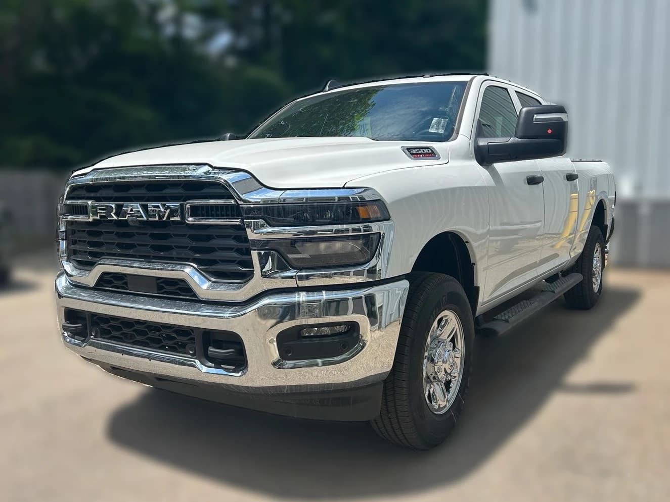Ram 3500 Tradesman 4x4 Crew Cab 6'4" Box 2026 — side view