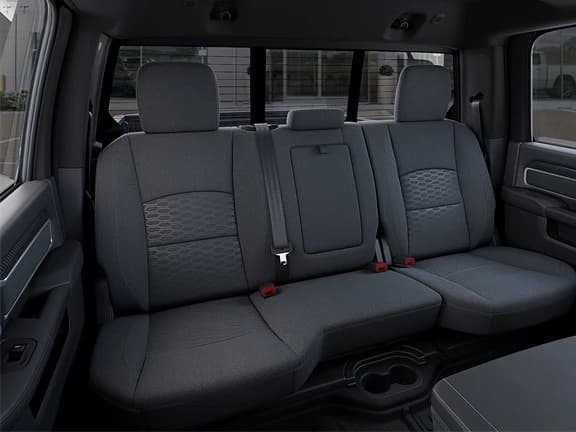 Ram 3500 Big Horn 4x4 Crew Cab 6'4" Box 2026 — side view