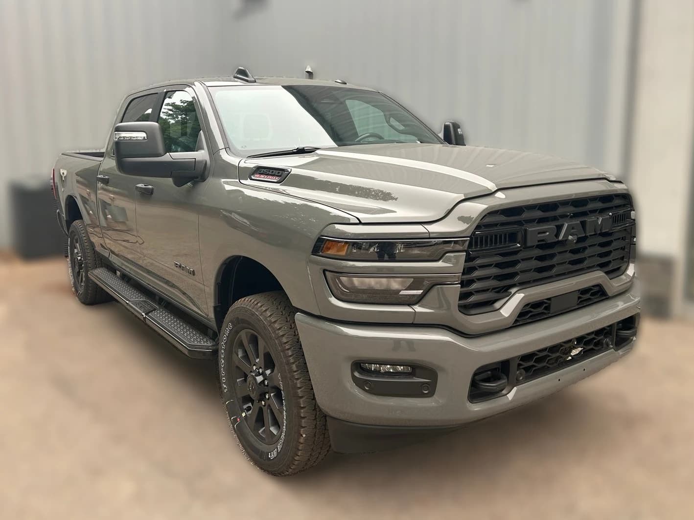 Ram 3500 Big Horn 4x4 Crew Cab 6'4" Box 2026 — side view