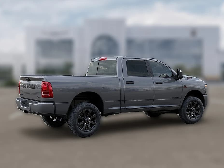 Ram 3500 Big Horn 4x4 Crew Cab 6'4" Box 2027 — side view