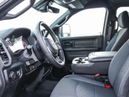 Ram 3500 Tradesman 4x4 Crew Cab 8' Box 2026 — side view