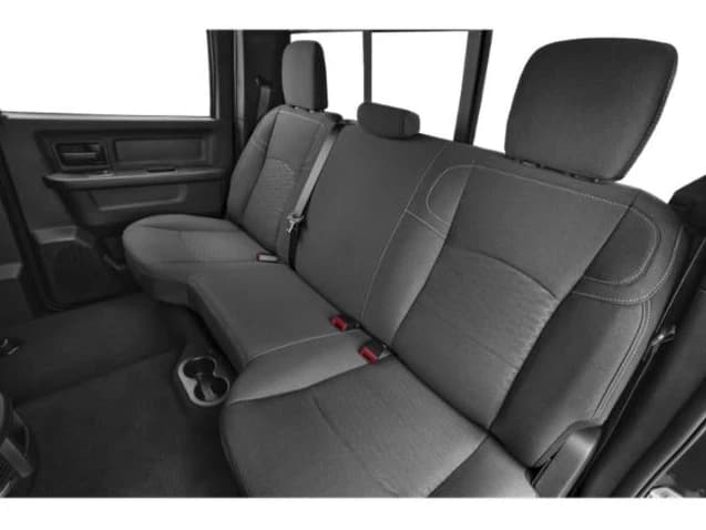 Ram 3500 Tradesman 4x4 Crew Cab 8' Box 2027 — side view