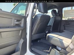 Ram 3500 Tradesman 4x4 Crew Cab 8' Box 2026 — side view