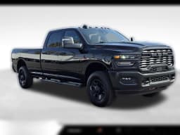 Ram 3500 Tradesman 4x4 Crew Cab 8' Box 2026 — side view