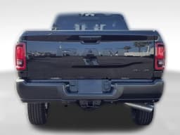 Ram 3500 Tradesman 4x4 Crew Cab 8' Box 2026 — side view