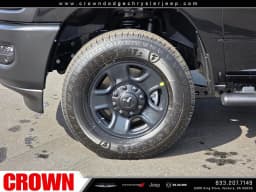 Ram 3500 Tradesman 4x4 Crew Cab 8' Box 2026 — side view