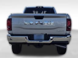 Ram 3500 Tradesman 4x4 Crew Cab 8' Box 2026 — side view