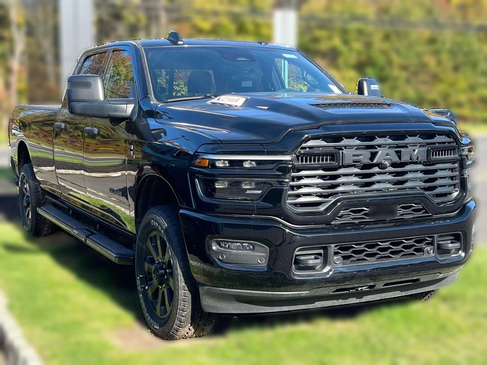 Ram 3500 Big Horn 4x4 Crew Cab 8' Box 2026 — side view