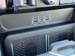 Ram 3500 Big Horn 4x4 Crew Cab 8' Box 2026 — side view