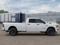 Ram 3500 Big Horn 4x4 Crew Cab 8' Box 2026 — side view