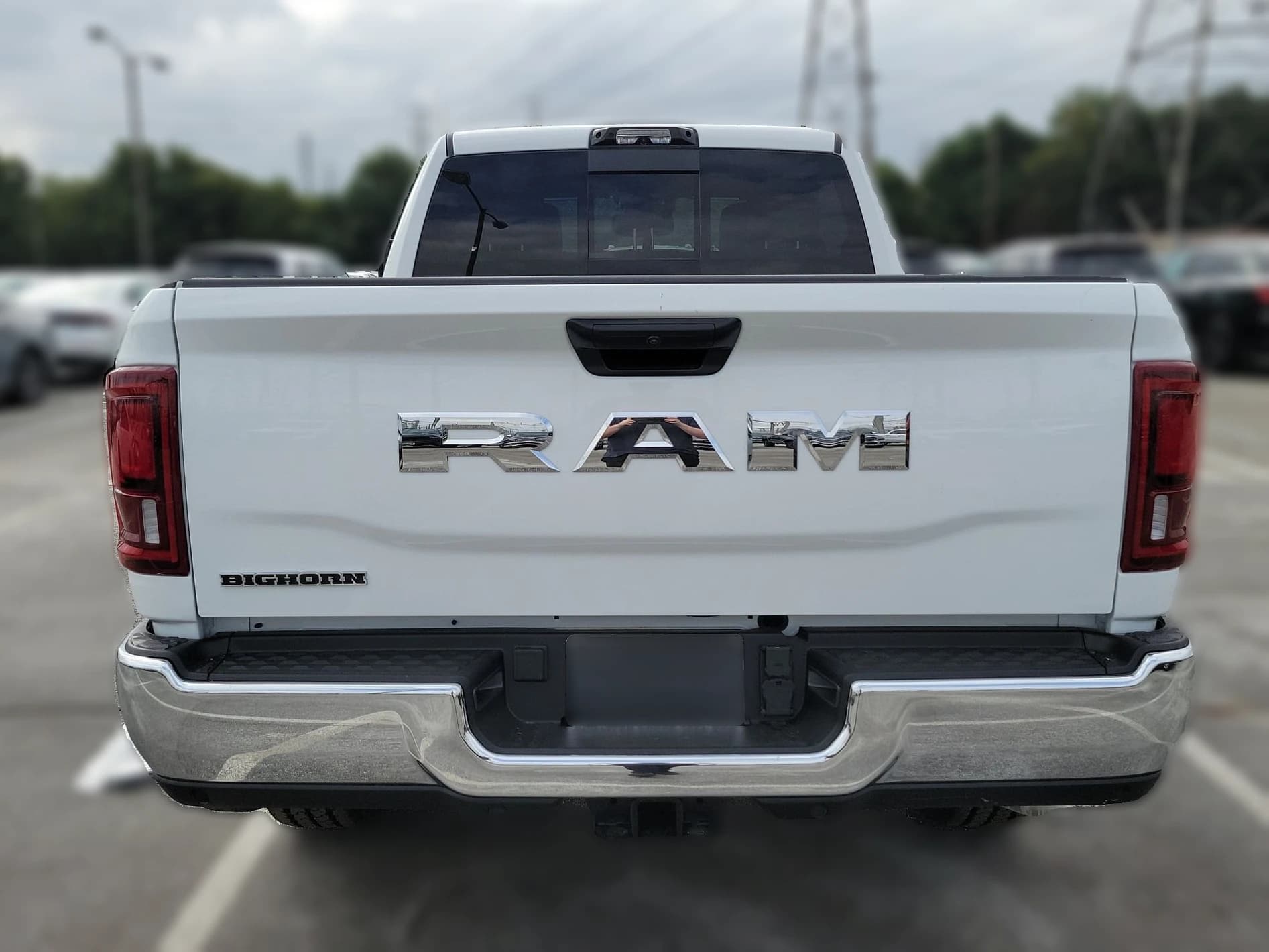 Ram 2500 Big Horn 4x2 Crew Cab 6'4" Box 2026 — side view