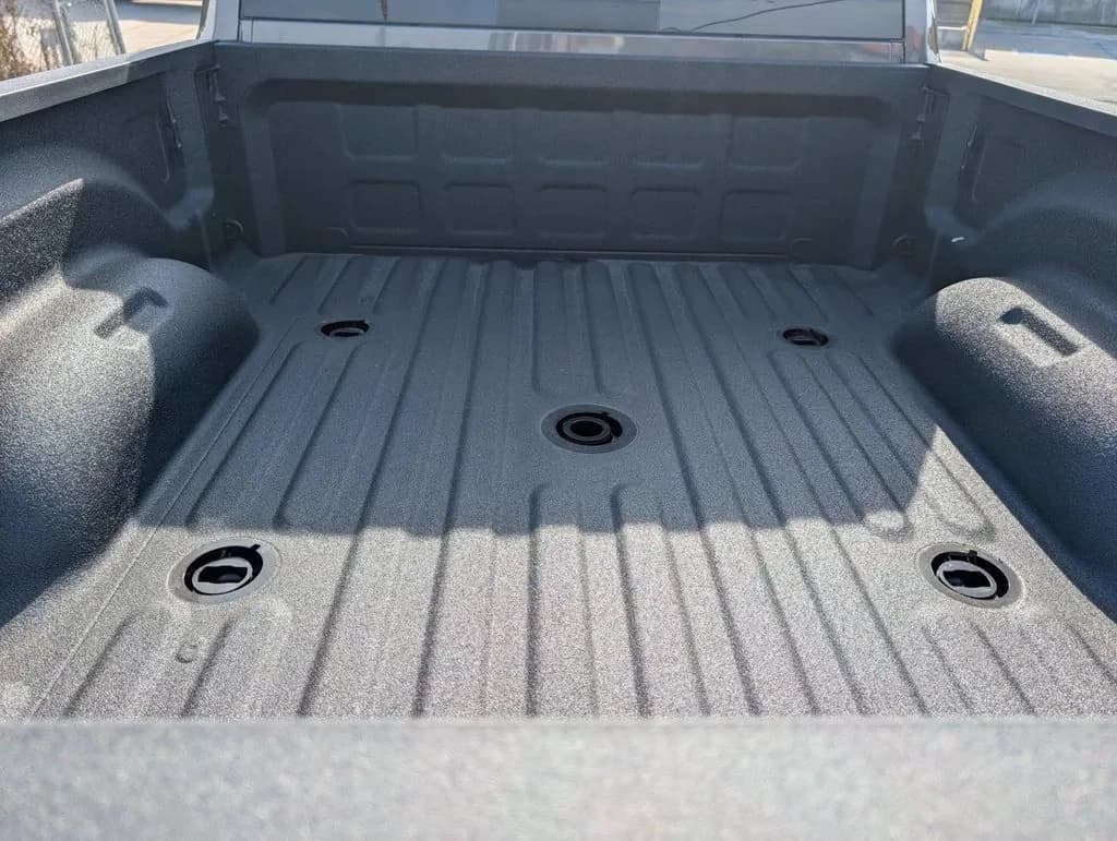 Ram 2500 Tradesman 4x4 Crew Cab 6'4" Box 2026 — side view