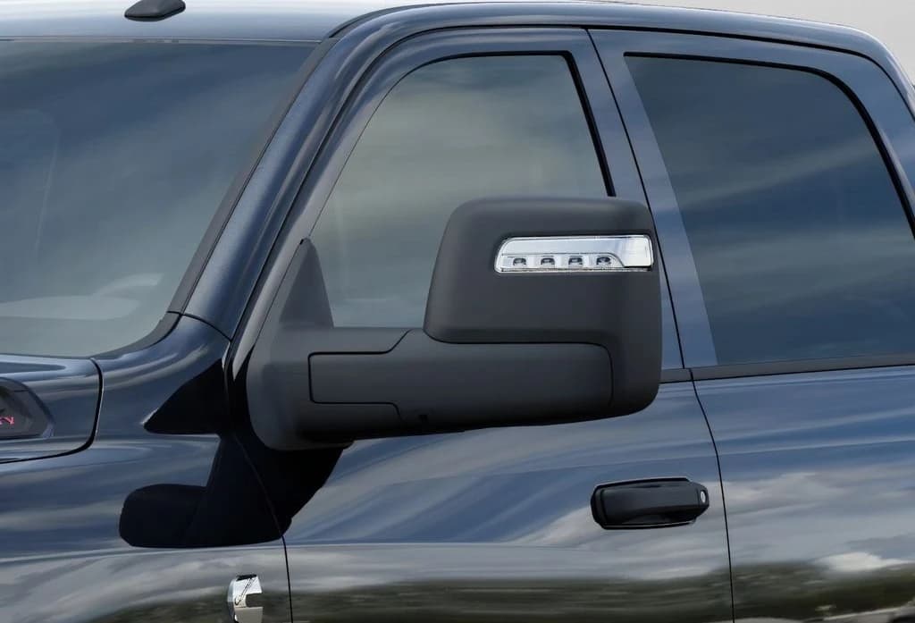 Ram 2500 Warlock 4x4 Crew Cab 6'4" Box 2026 — side view