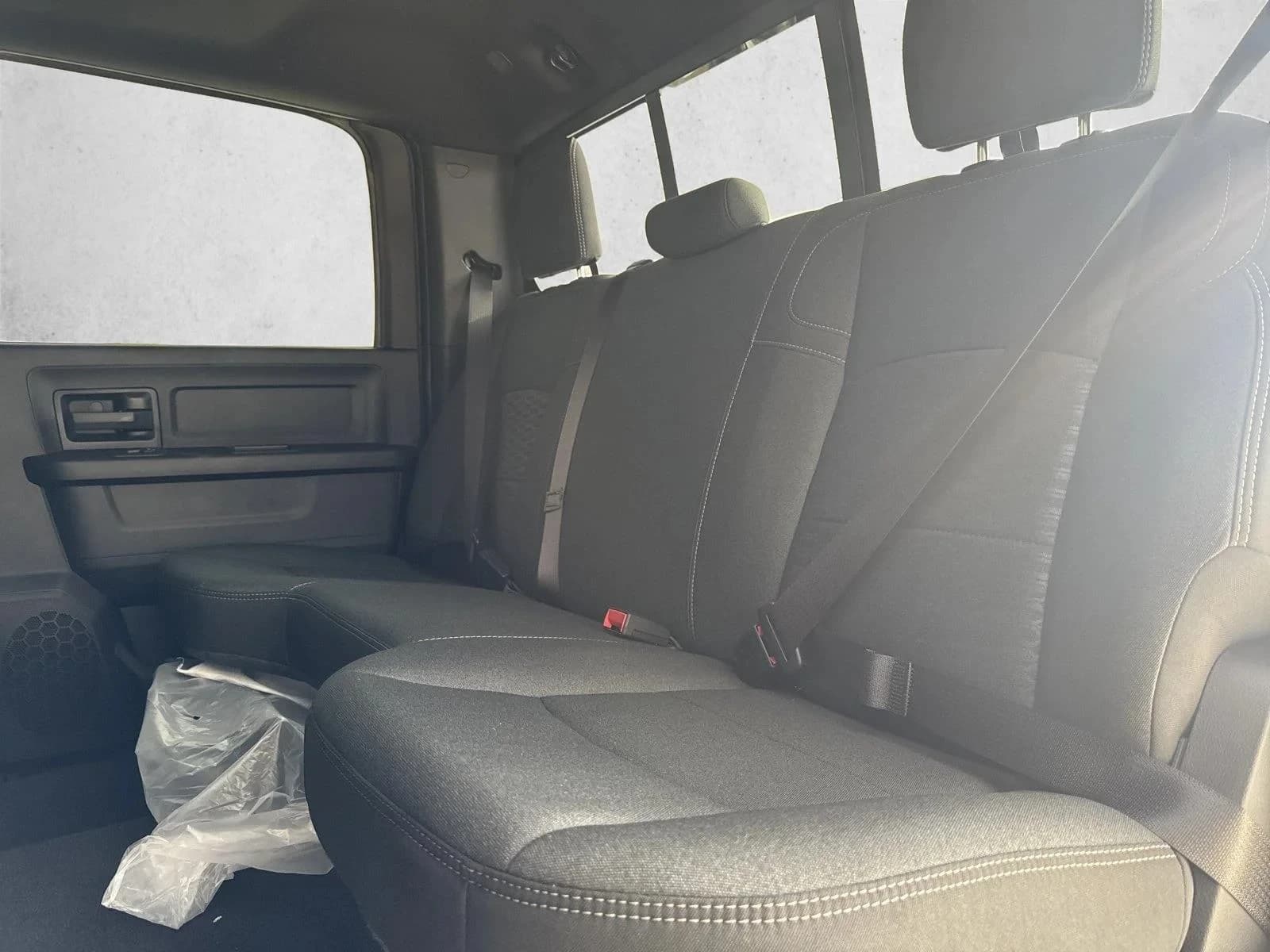 Ram 2500 Warlock 4x4 Crew Cab 6'4" Box 2027 — side view