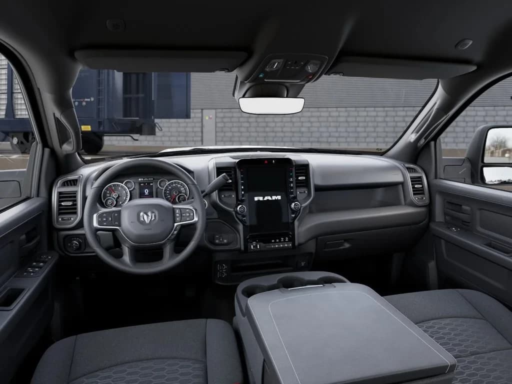 Ram 2500 Tradesman 4x4 Crew Cab 6'4" Box 2027 — side view
