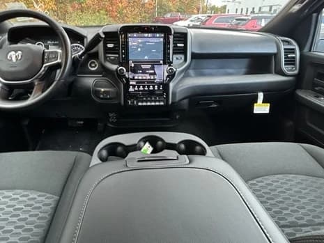 Ram 2500 Tradesman 4x4 Crew Cab 6'4" Box 2025 — side view