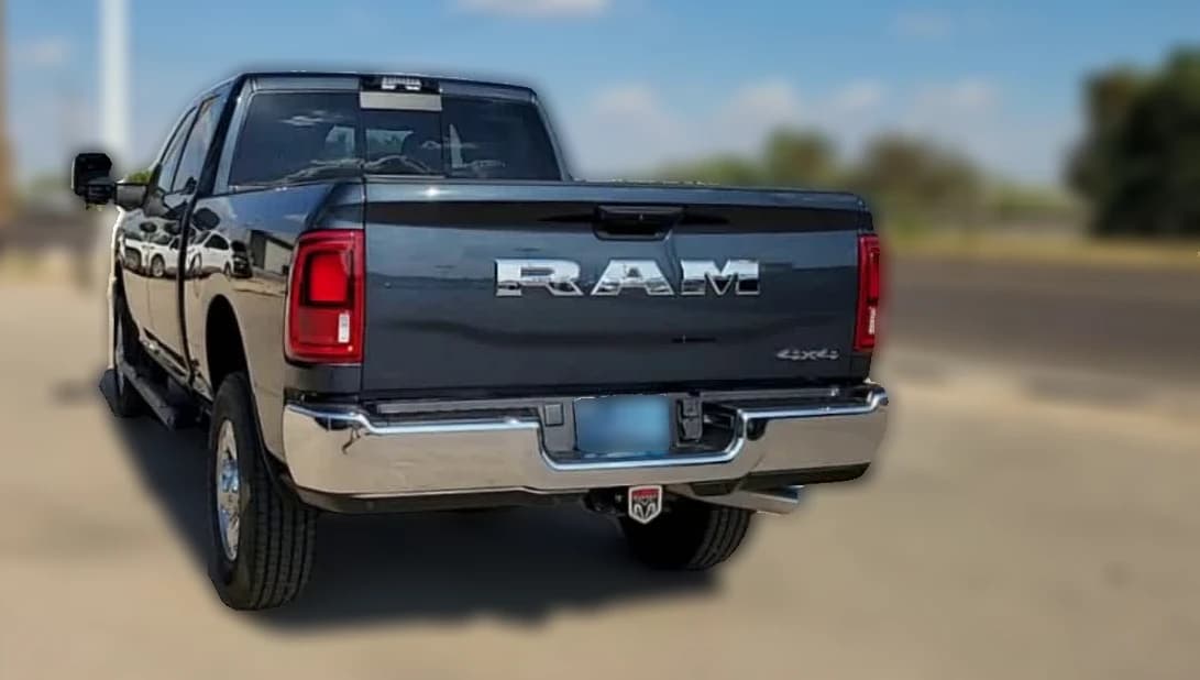 Ram 2500 Tradesman 4x4 Crew Cab 6'4" Box 2026 — side view