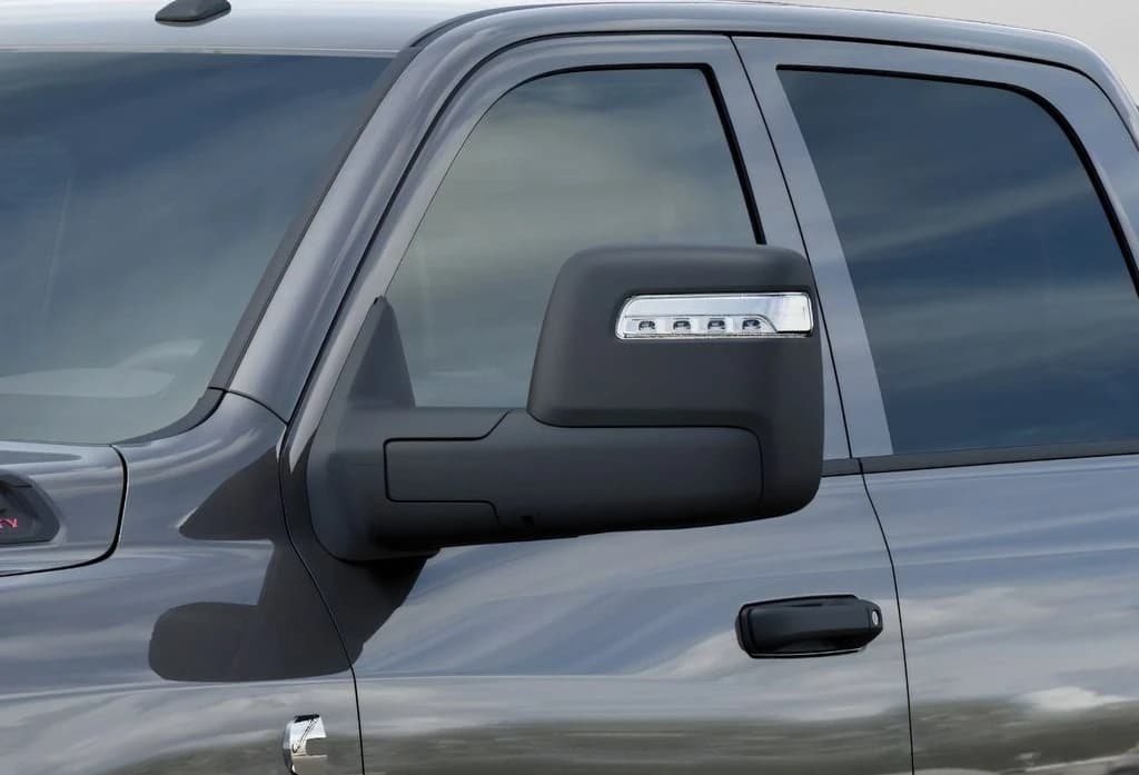 Ram 2500 Warlock 4x4 Crew Cab 6'4" Box 2026 — side view