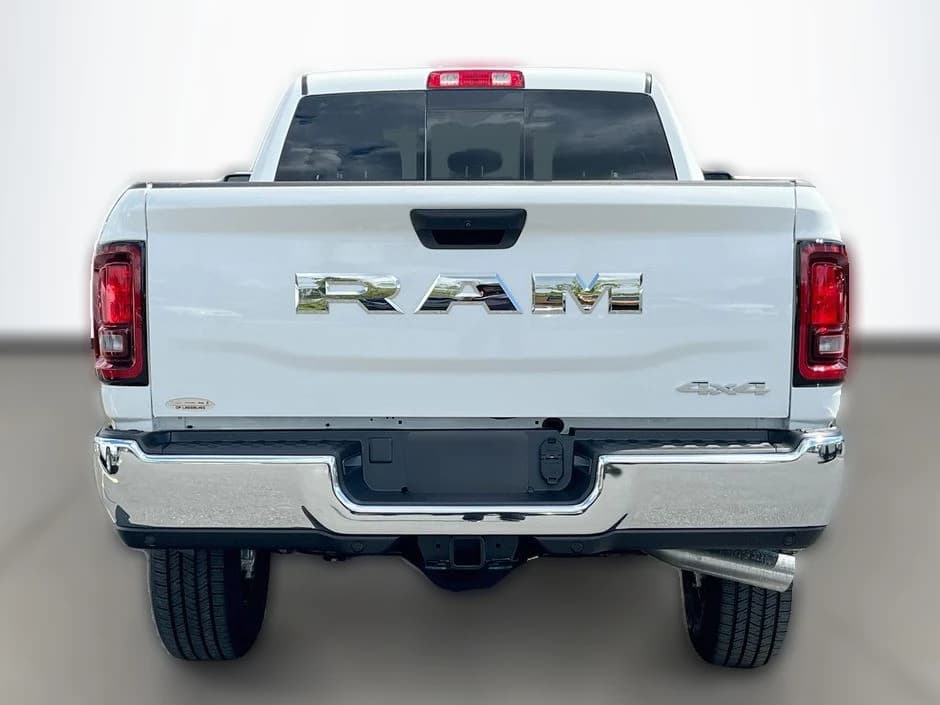 Ram 2500 Tradesman 4x4 Crew Cab 6'4" Box 2026 — side view