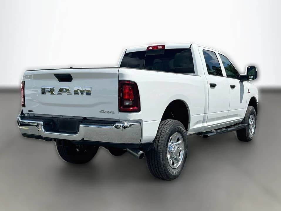 Ram 2500 Tradesman 4x4 Crew Cab 6'4" Box 2026 — side view