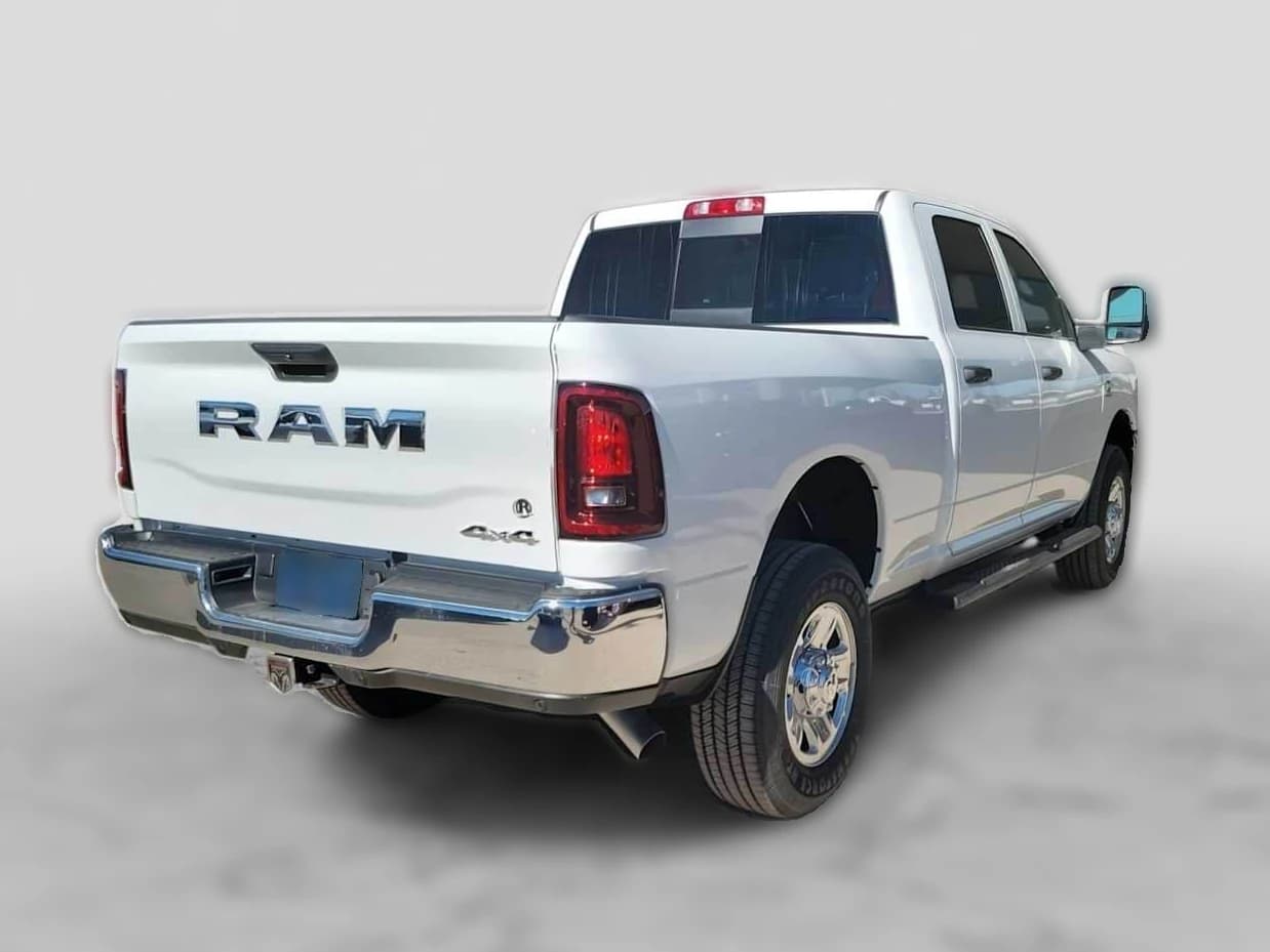 Ram 2500 Tradesman 4x4 Crew Cab 6'4" Box 2026 — side view