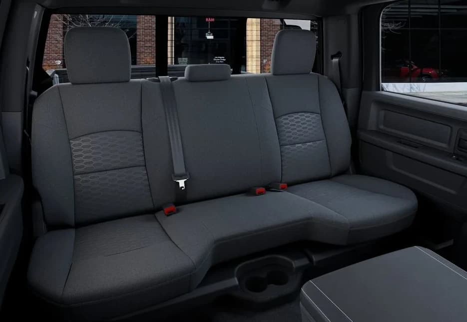 Ram 2500 Tradesman 4x4 Crew Cab 6'4" Box 2026 — side view