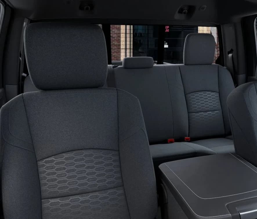 Ram 2500 Tradesman 4x4 Crew Cab 6'4" Box 2026 — side view