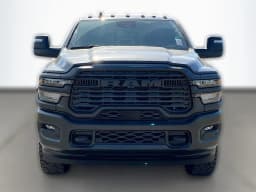 Ram 2500 Warlock 4x4 Crew Cab 6'4" Box 2026 — side view