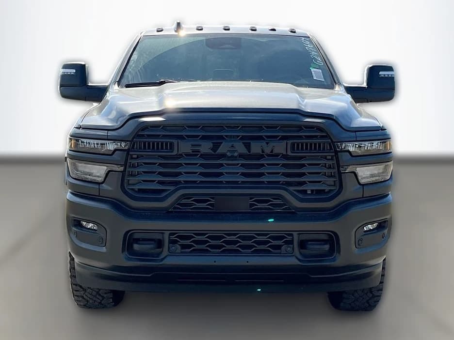 Ram 2500 Warlock 4x4 Crew Cab 6'4" Box 2026 — side view