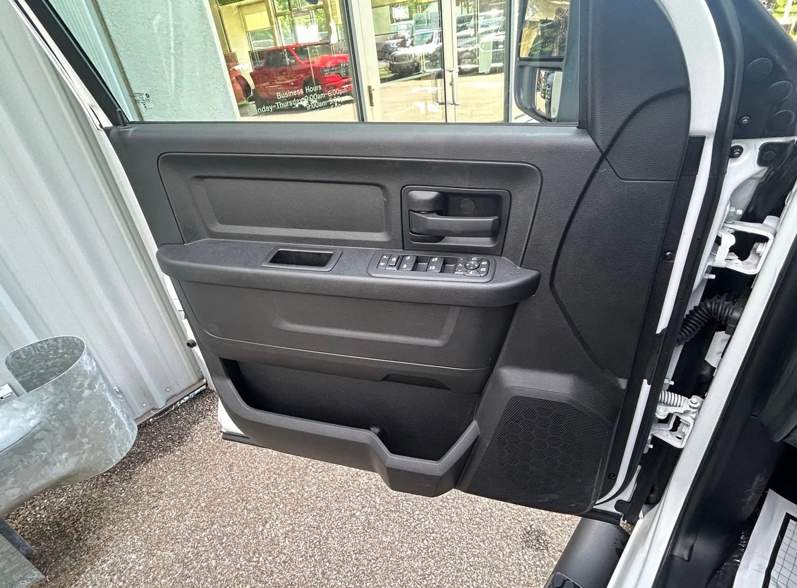 Ram 2500 Black Express 4x4 Crew Cab 6'4" Box 2026 — side view