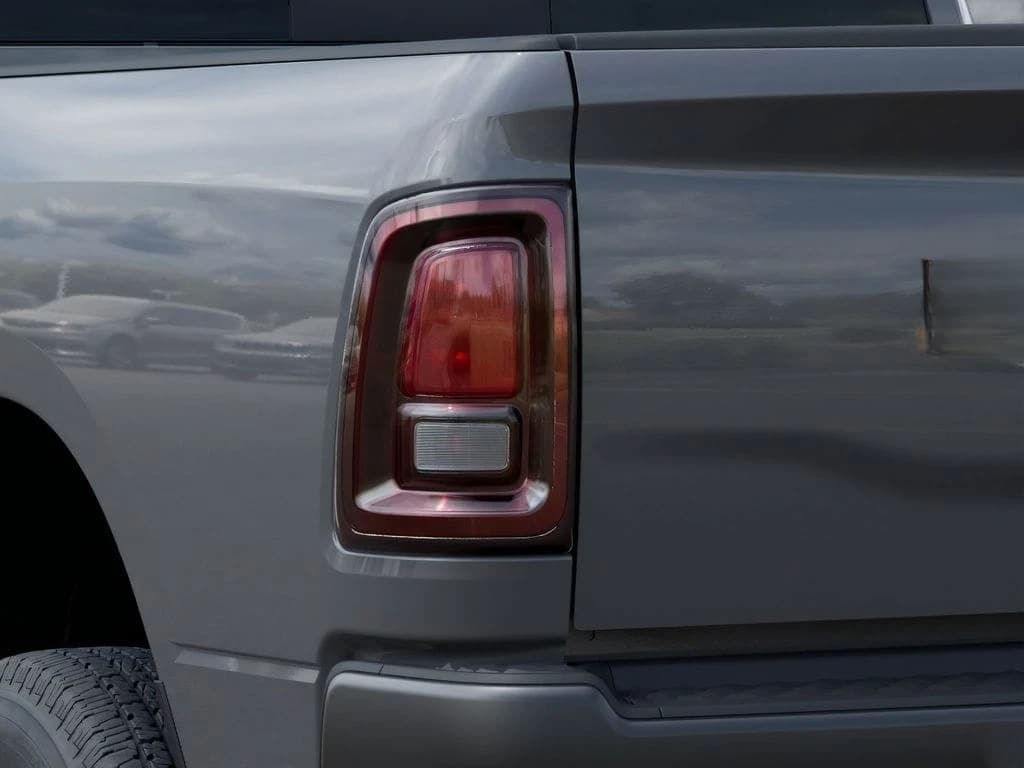 Ram 2500 Warlock 4x4 Crew Cab 6'4" Box 2026 — side view