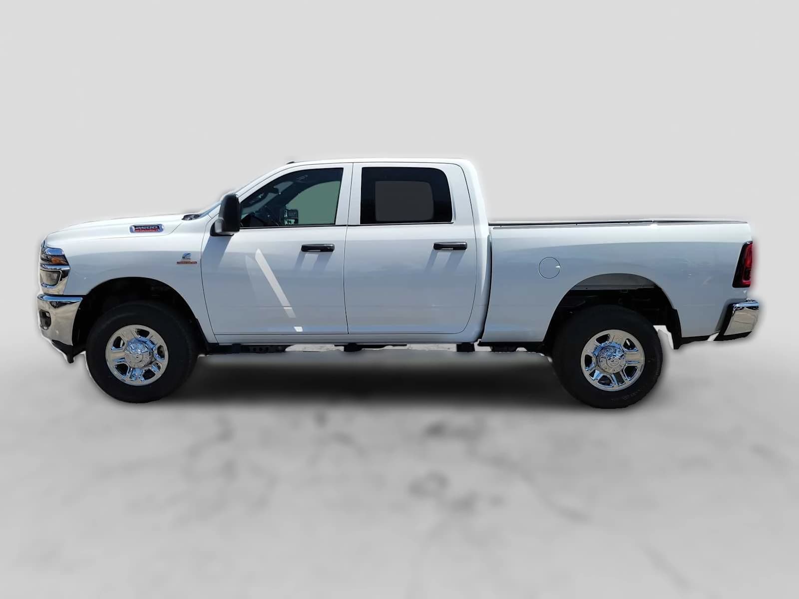 Ram 2500 Tradesman 4x4 Crew Cab 6'4" Box 2025 — side view