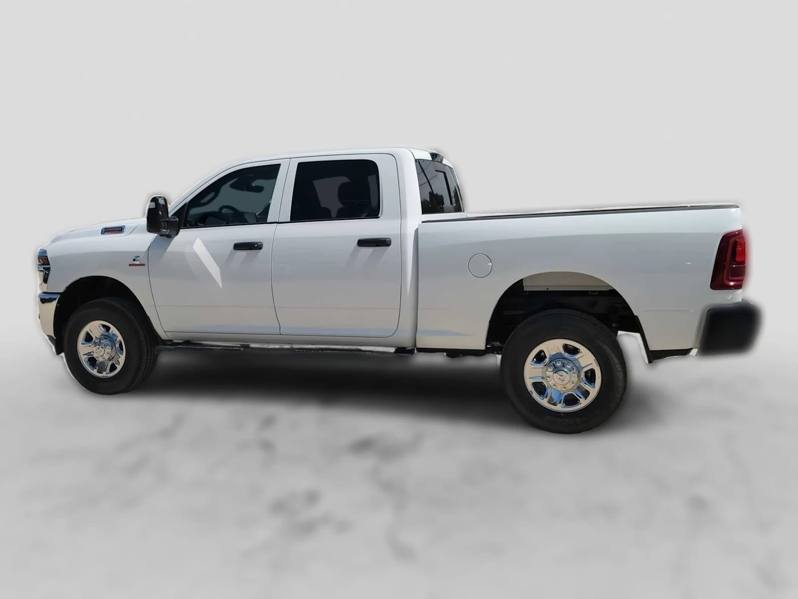 Ram 2500 Tradesman 4x4 Crew Cab 6'4" Box 2026 — side view