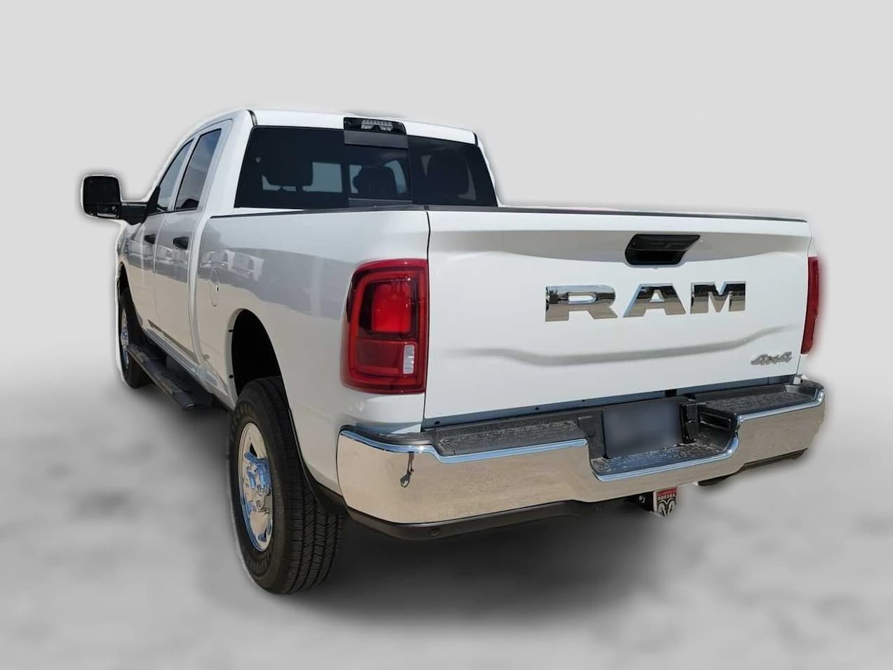 Ram 2500 Tradesman 4x4 Crew Cab 6'4" Box 2026 — side view